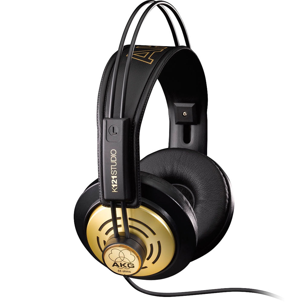 AKG K121