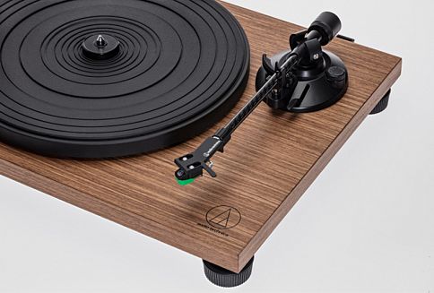 Новая линейка вертушек от Audio-Technica