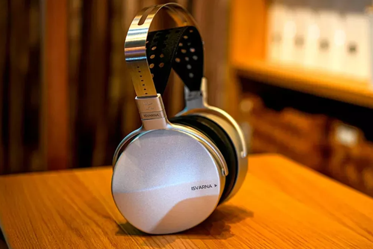Гібридні навушники - HiFiMan Isvarna