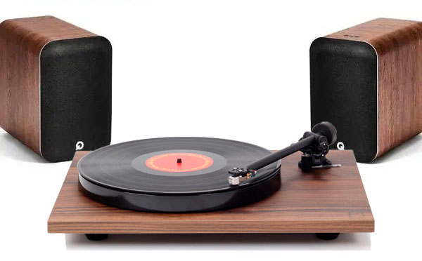 Rega Planar 1 Plus Carbon + Q Acoustics M20 HD Walnut