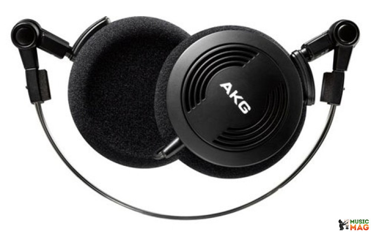AKG 403