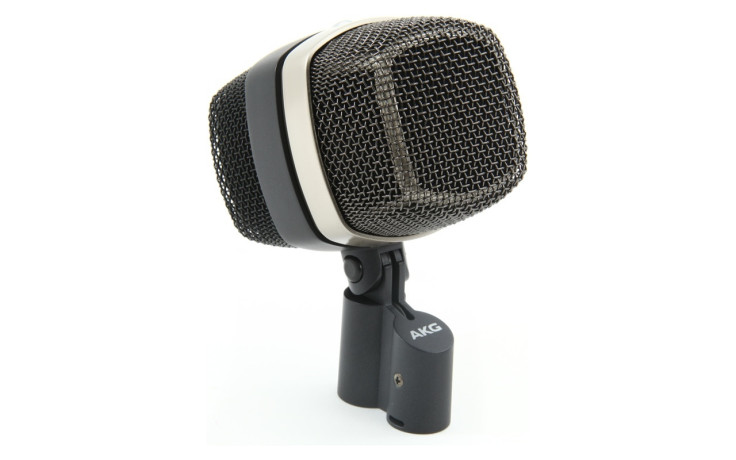 AKG D12 VR