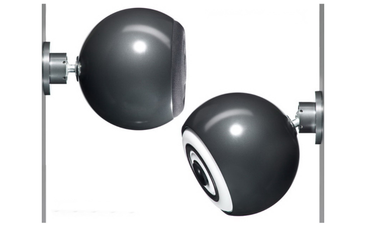 Cabasse Riga on wall version Black Pearl