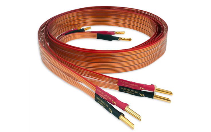 Nordost Super Flatline,2x2.5m is terminated with low-mass Z plugs