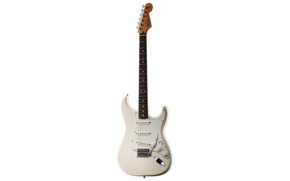 FENDER STANDARD STRATOCASTER RW AWT