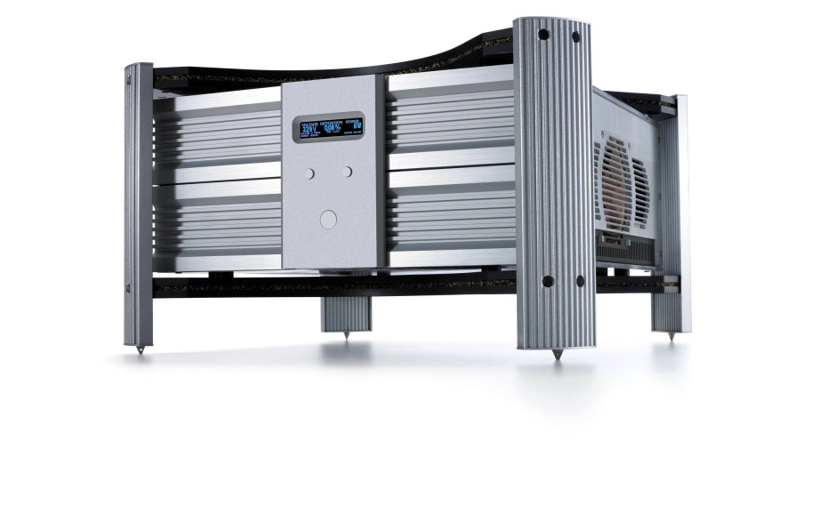 IsoTek EVO3 Super Nova (UK, EU, US output sockets) (Silver)