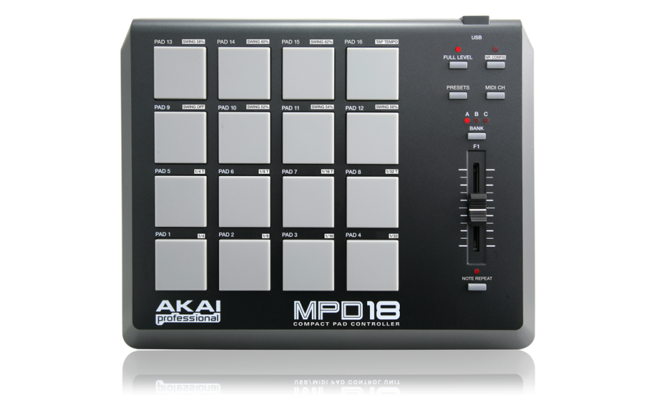 Akai MPD18