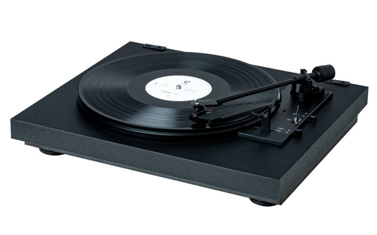 Pro-Ject A1 OM10 Black Fully automatic turntable