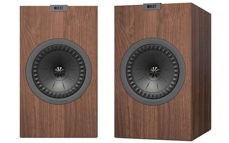 KEF Q150 Walnut