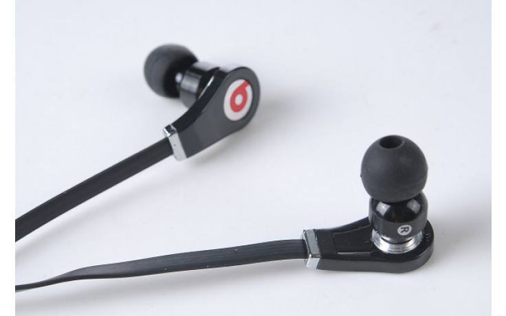 Beats Tour Black