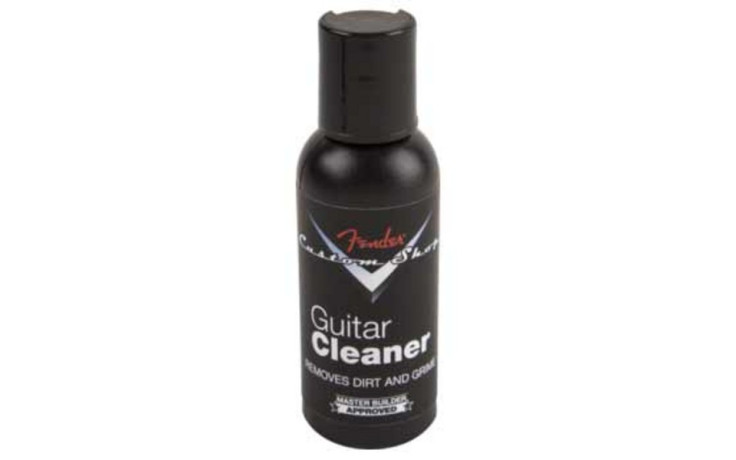 Fender CUSTOM SHOP GUITAR CLEANER 2OZ