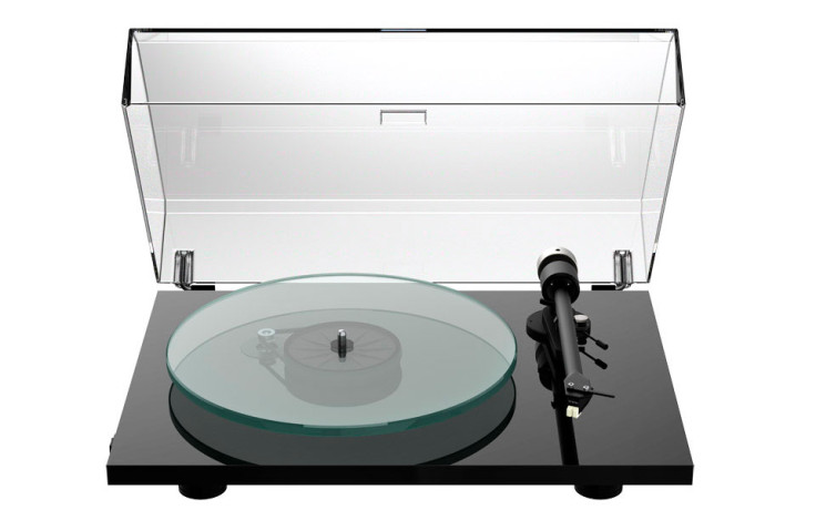 Pro-Ject T2 W Rainier High Gloss Black