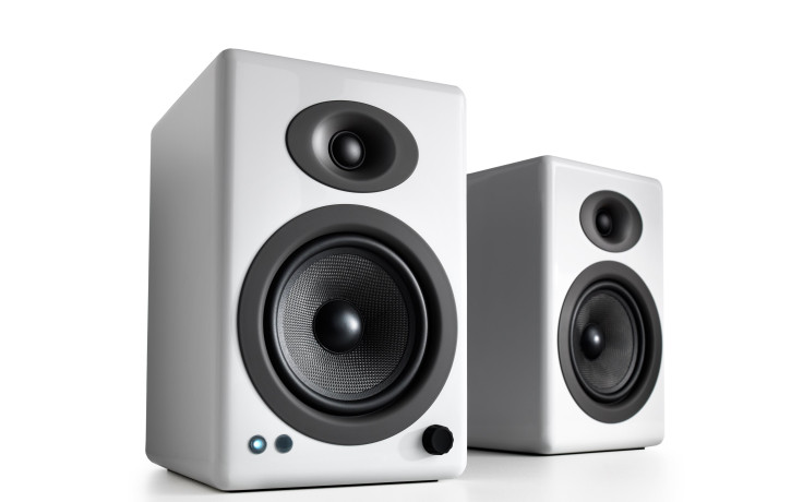Audioengine A5+BT White