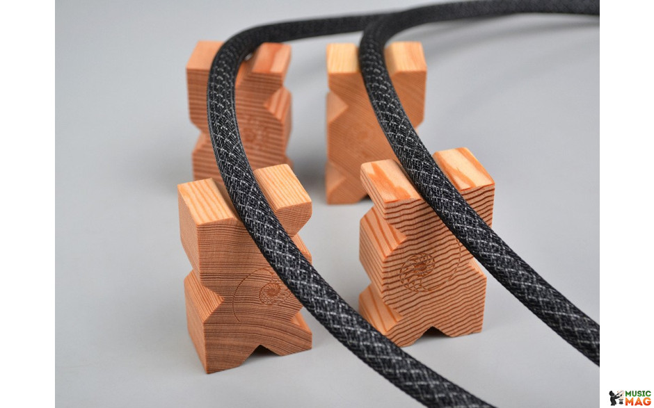 Cardas MCB (Douglas Fir cable footer 1" x 1.618" x 2.618") (6)