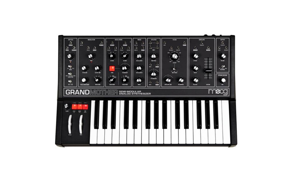 MOOG GRANDMOTHER DARK