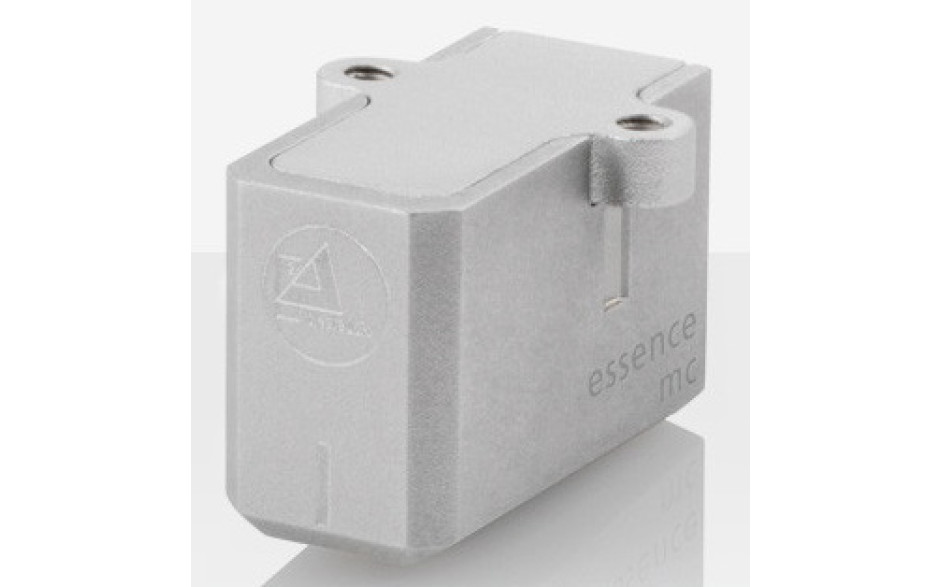 Clearaudio Essence, MC 026