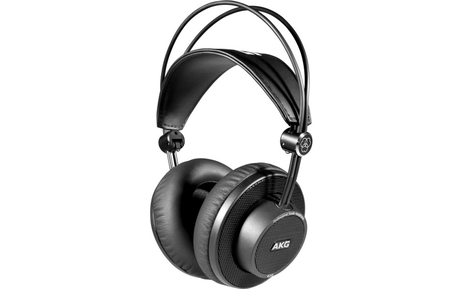 AKG K245