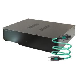 IsoTek V5 Electra Black (Includes Initium C13 Power Cable)