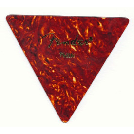FENDER 355 SHAPE CLASSIC CELLULOID PICKS