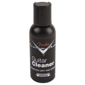 Fender CUSTOM SHOP GUITAR CLEANER 2OZ