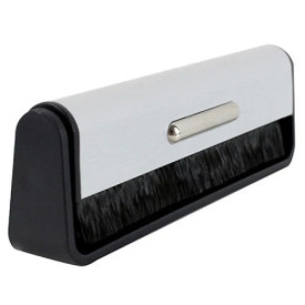 GOKA GK-R01C Carbon Fiber Brush