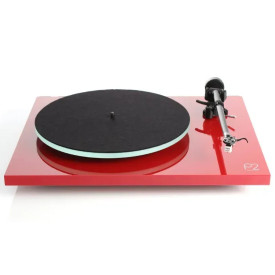 Rega Planar 2 Red