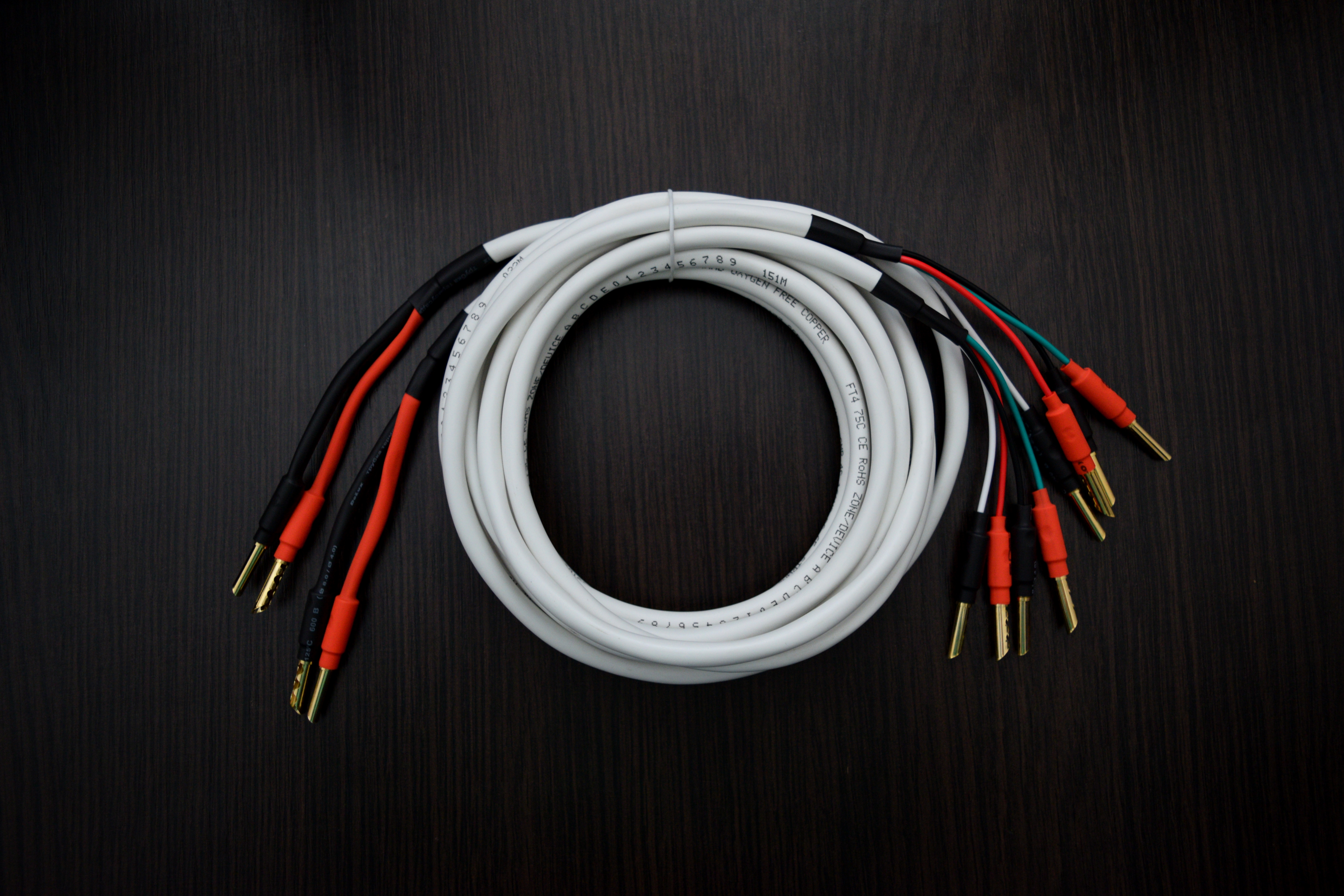 SCP - HD BI-WIRE Z Gold plated 2 x 2.5 метров