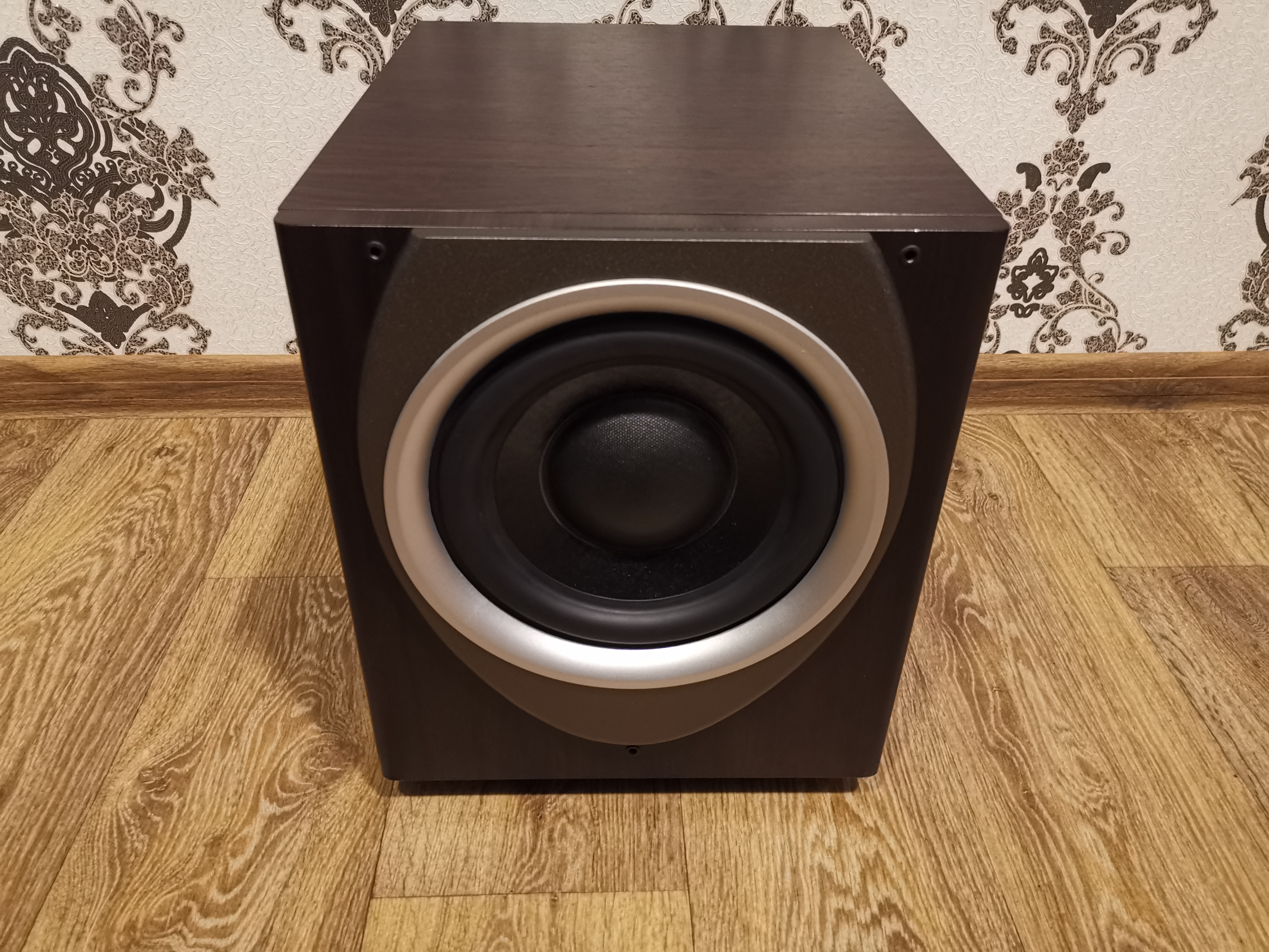 CAV - W300 WENGE (без коробки)