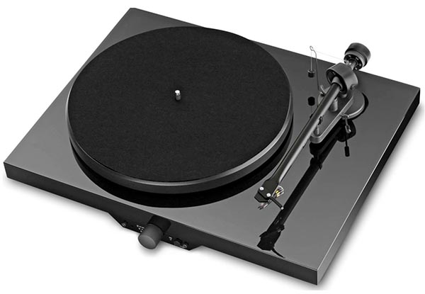 Pro-Ject Jukebox E OM5e Piano