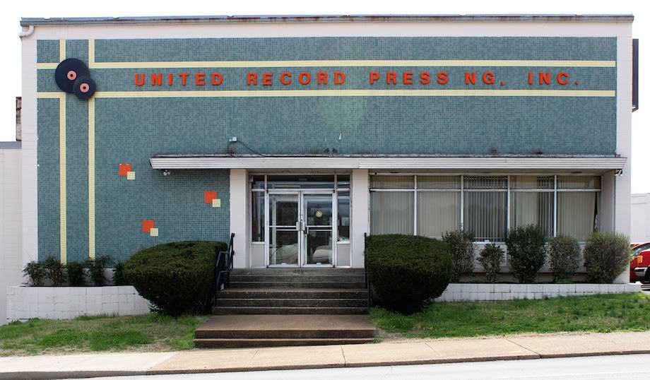 Производство виниловых пластинок. Мировая LP-столица.