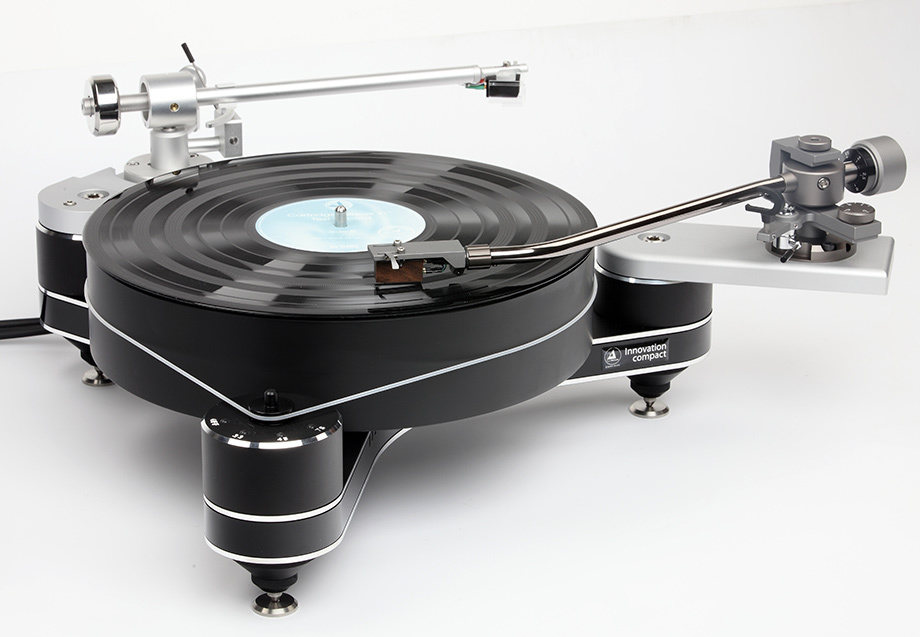 Проигрыватель Clearaudio Innovation Compact.