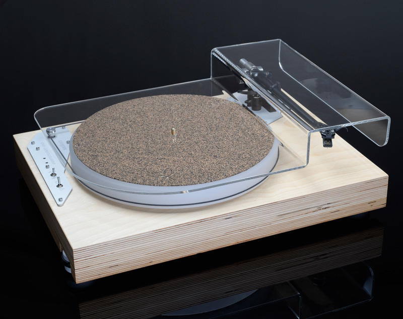 Обновленный проигрыватель Soulines Dostoyevsky DCX 