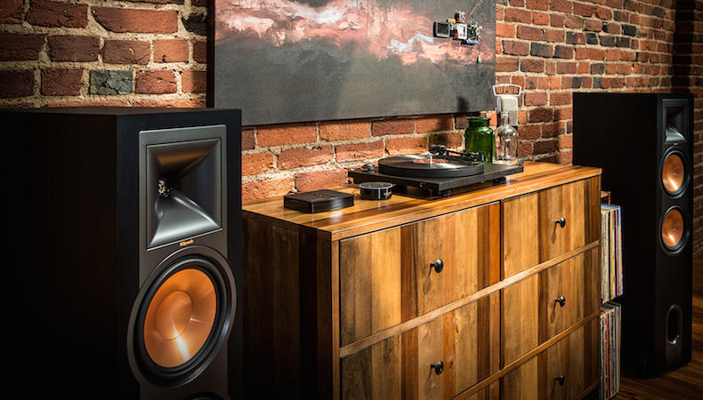 Линейка Reference пополнилась новыми АС