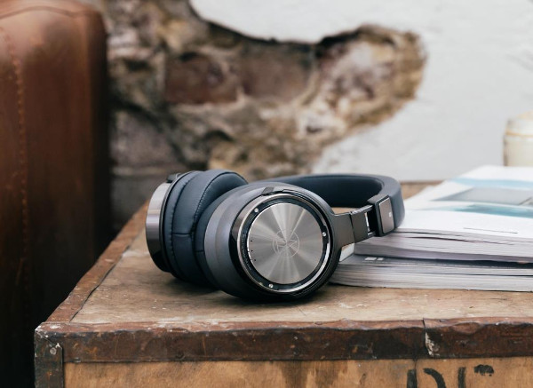 Наушники AUDIO-TECHNICA ATH DSR7BT и ATH DSR9BT