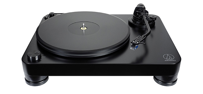 Audio-Technica AT-LP7 пассиковый проигрыватель винила