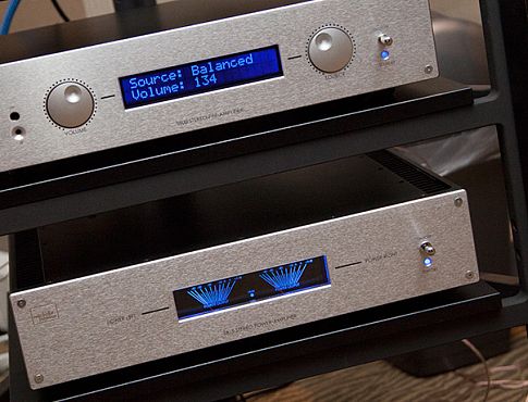 Начало продаж Mitchell & Johnson 800