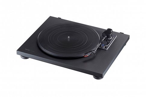 Беспроводной проигрыватель винила TEAC TN-180BT