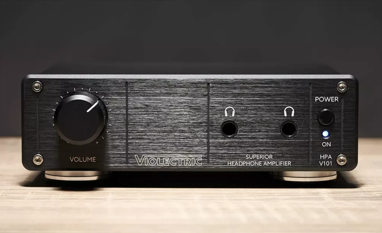 Підсилювач для двох пар навушників Violectric HPA V101
